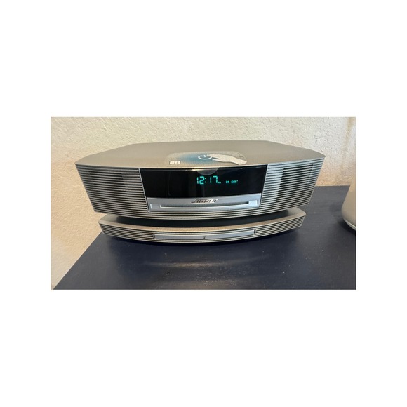 BOSE WAVE Music System III AM/FM CD w/SoundTouch Pedestal & Remote EUC - Picture 1 of 13